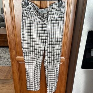 Hollister Beige and Black Plaid Womens Pants size S